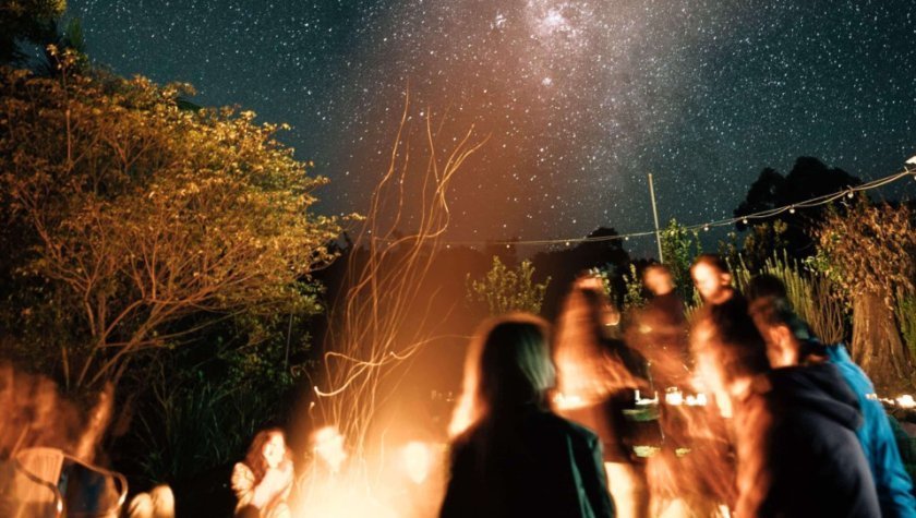 Nariši veselo kresovanje 